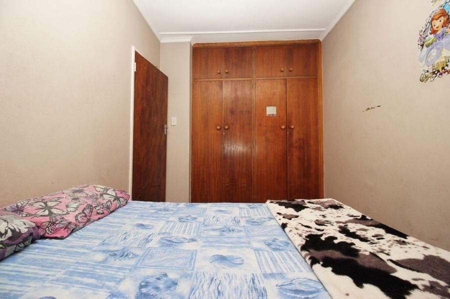 2 Bedroom Property for Sale in Strand Central Western Cape